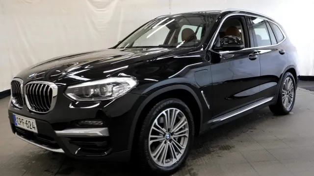 BMW X3 2021