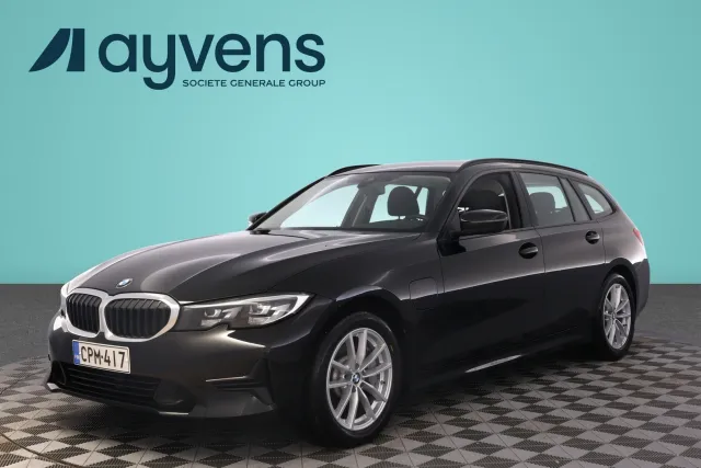 BMW 330 2021