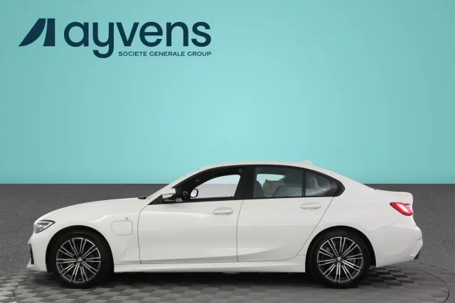 BMW 330 2021, kuva 6/12