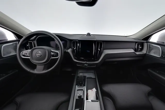 Volvo XC60 2023, kuva 7/22