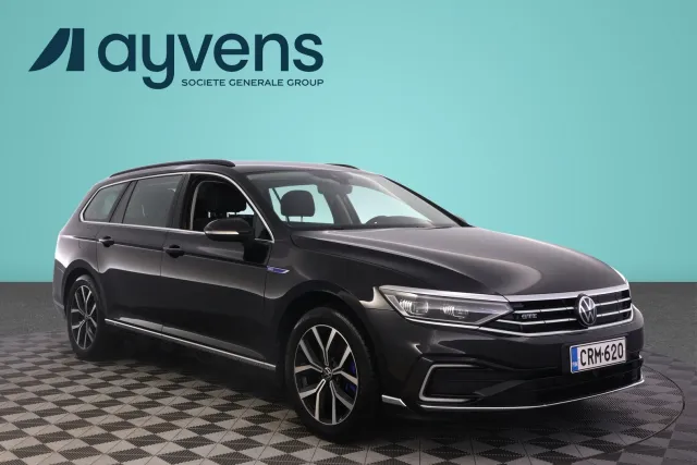 Volkswagen Passat 2023, photo 2/17