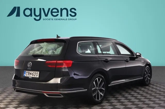 Volkswagen Passat 2023, photo 4/17