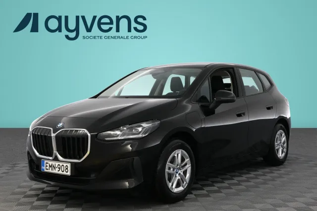 BMW 225 2024