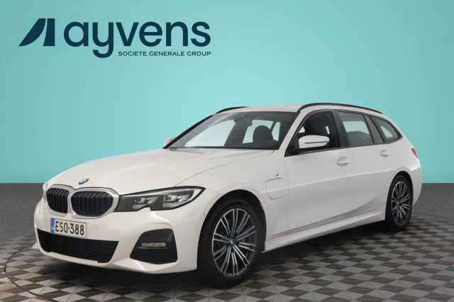 BMW 330 2021