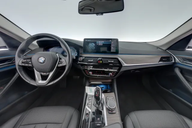 BMW 530 2021, kuva 7/19