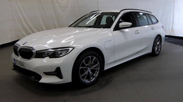BMW 320 2021