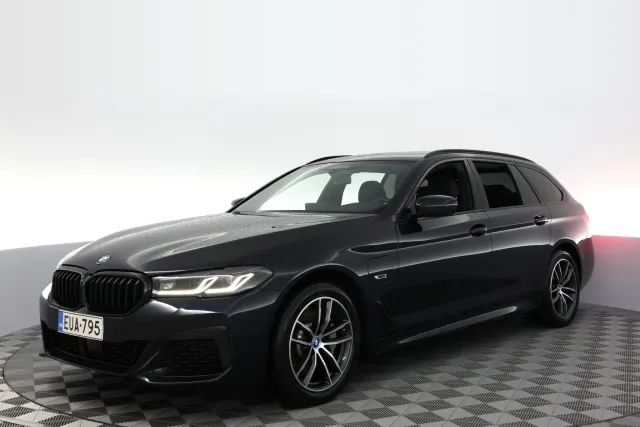 BMW 530 2022
