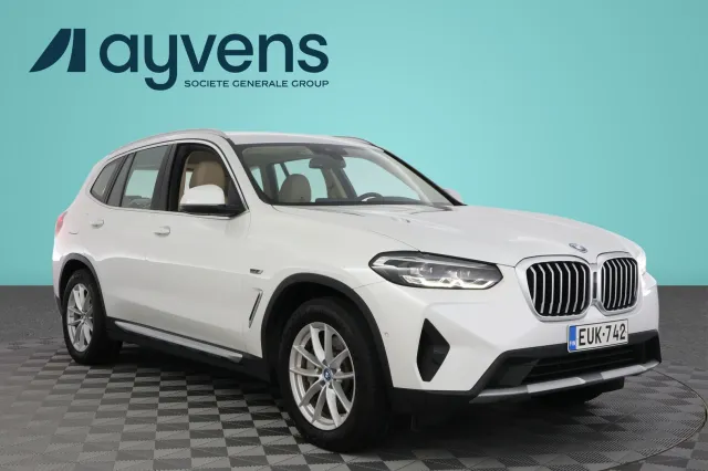 BMW X3 G01 xDrive 30e A Charged Edition 2022, kuva 2/14