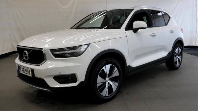 Volvo XC40 2021