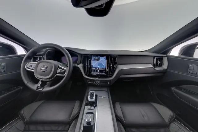 Volvo XC60 2023, bild 7/18
