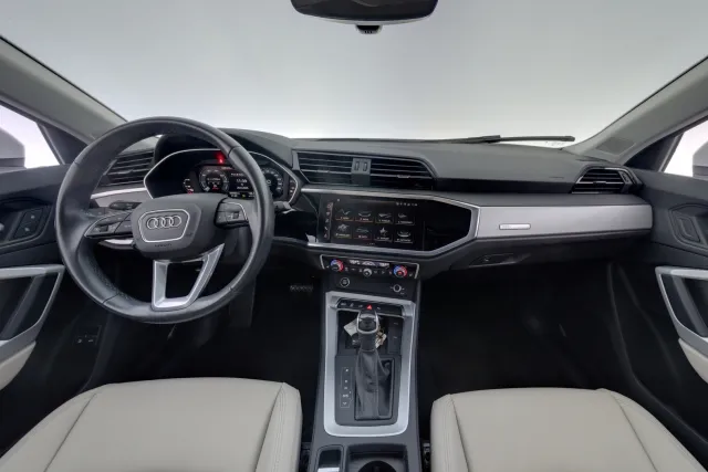 Audi Q3 2023, bild 7/19