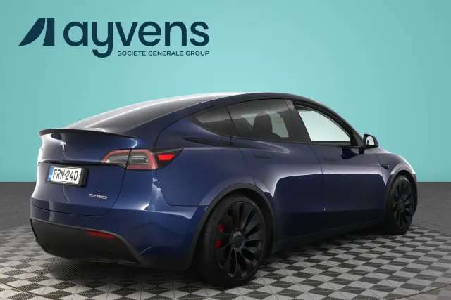 Tesla Model Y Performance 2023, kuva 4/13