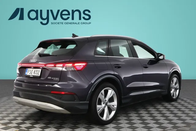 Audi Q4 e-tron 2024, photo 4/12