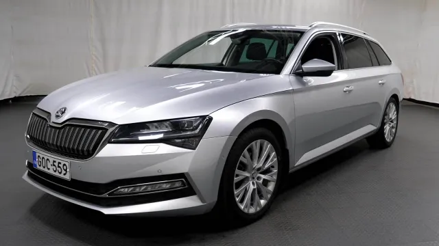 Skoda Superb 2021