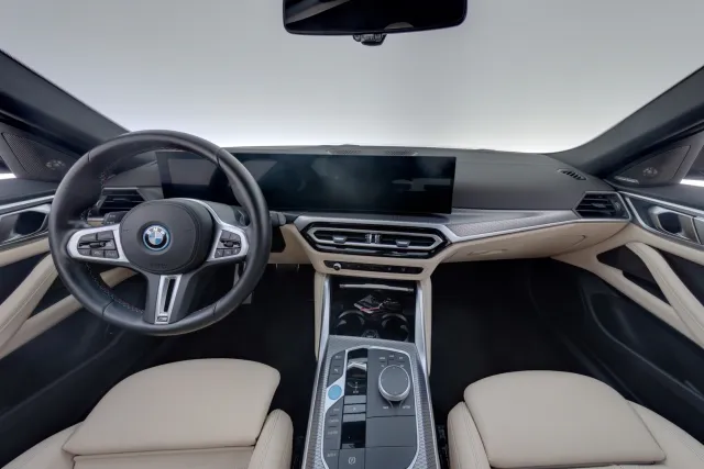 BMW i4 M50 Fully Charged - Laserajovalot 2023, bild 7/21