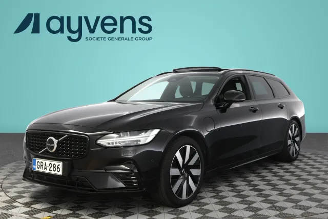 Volvo V90 2025