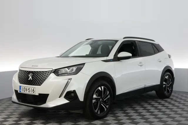 Peugeot e-2008 2021