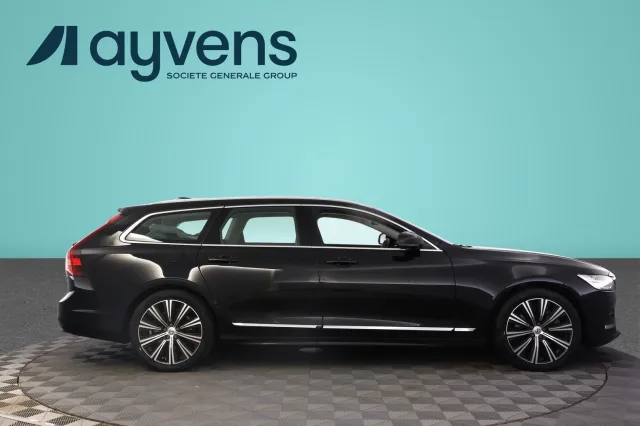 Volvo V90 2023, kuva 3/19