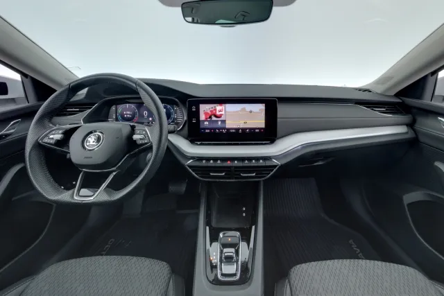 Skoda Octavia 2023, bild 7/13