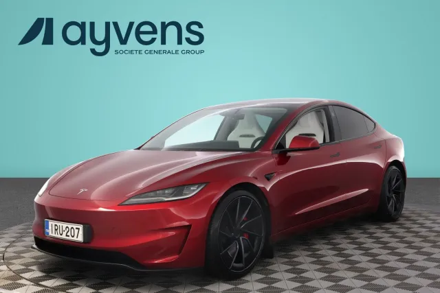 Tesla Model 3 2024