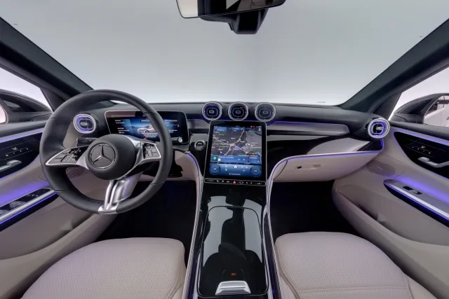 Mercedes-Benz GLC 2025, kuva 7/20
