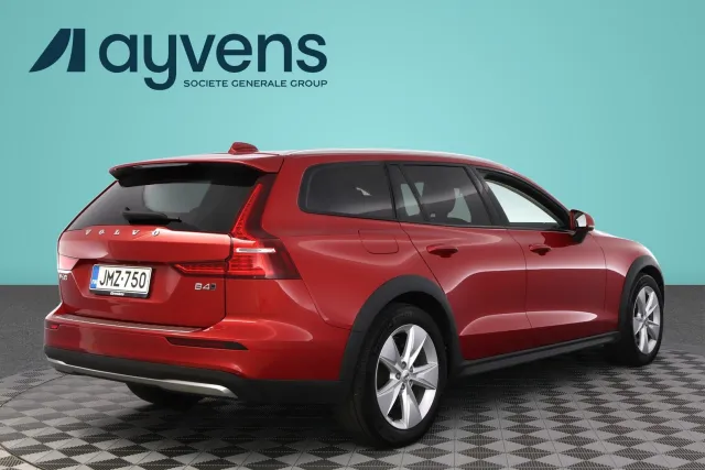 Volvo V60 Cross Country 2023, kuva 4/12