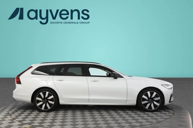 Volvo V90 2024, kuva 3/12