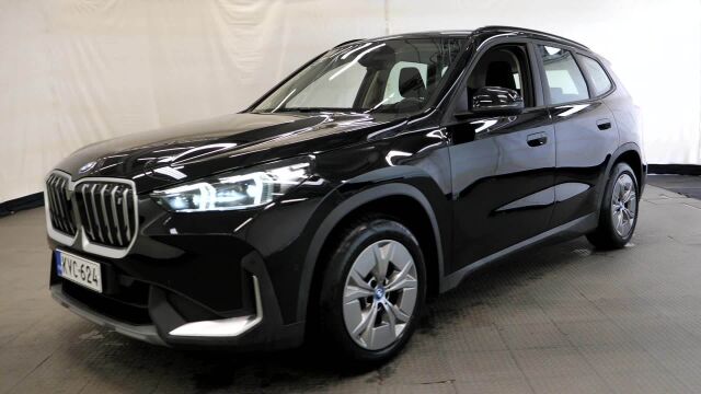 BMW iX1 2023