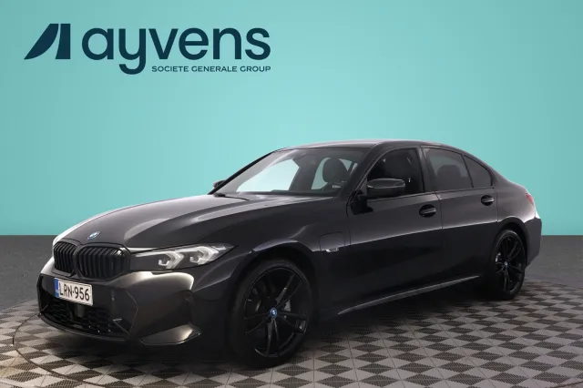BMW 330 2024
