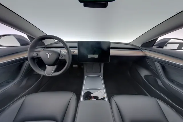 Tesla Model 3 Long Range 2023, kuva 7/22