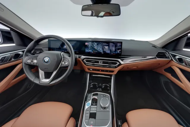 BMW i4 eDrive35 2023, kuva 7/13