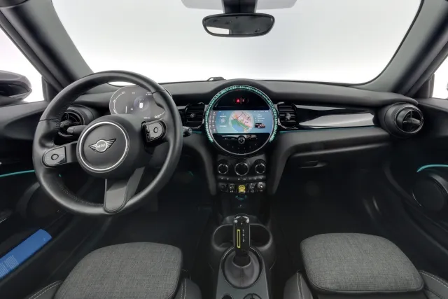 MINI Hatchback Cooper SE Essential 2022, kuva 7/12