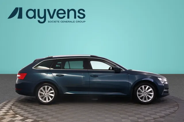 Skoda Superb 2023, kuva 3/17