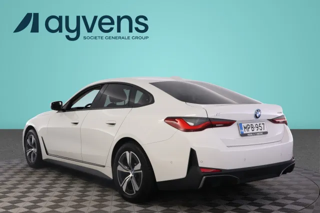 BMW i4 eDrive35 2023, photo 5/19