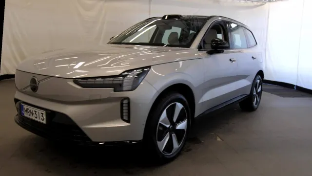 Volvo EX90 2025