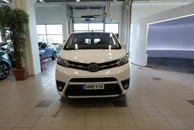 Toyota Proace Verso EV Active L2 75 kWh 2023, kuva 2/26