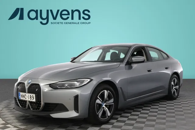 BMW i4 2023