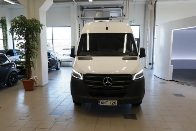 Mercedes-Benz Sprinter 2024