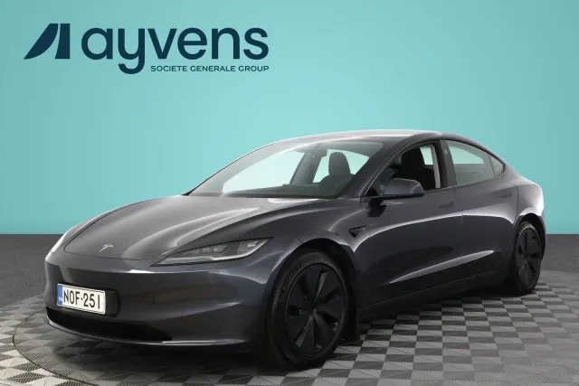 Tesla Model 3 2025
