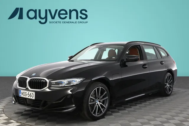 BMW 330 2026