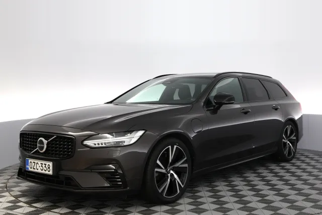 Volvo V90 2021