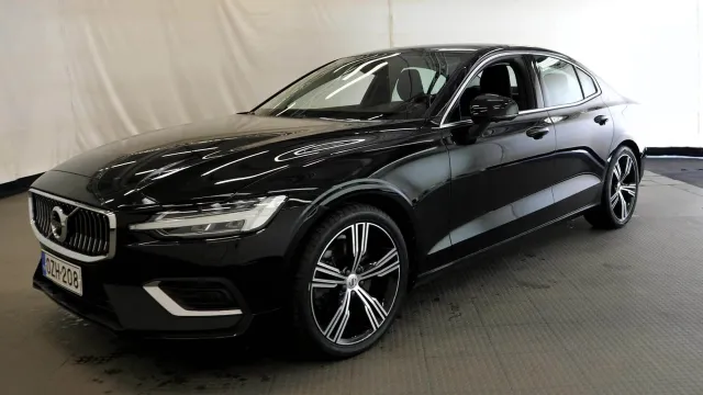 Volvo S60 2022
