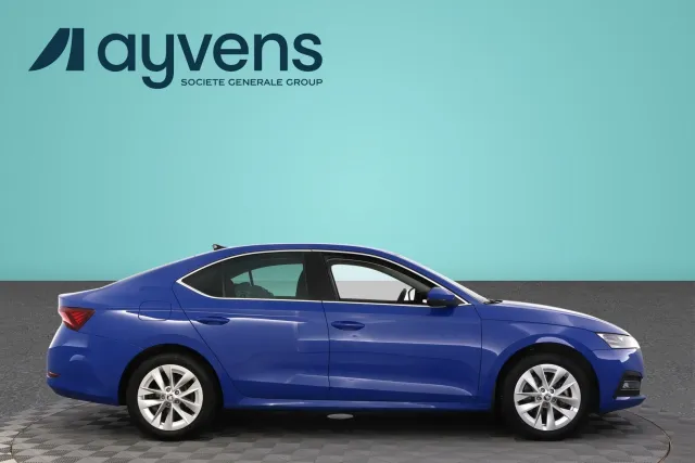Skoda Octavia 2023, photo 3/12