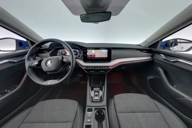 Skoda Octavia 2023, photo 7/12