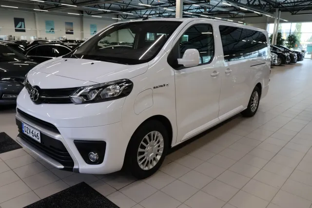 Toyota Proace Verso EV 2023