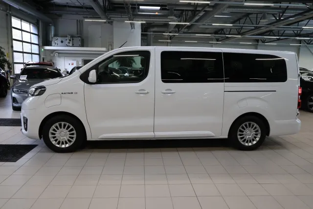 Toyota Proace Verso EV 2023, bild 2/19