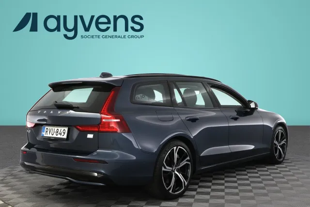 Volvo V60 2024, photo 4/15