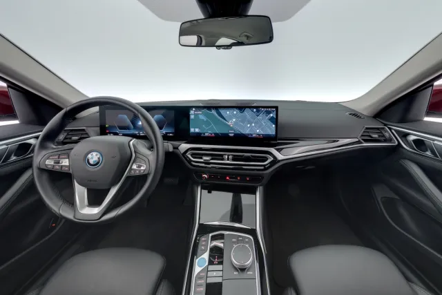 BMW i4 eDrive35 2023, kuva 7/13