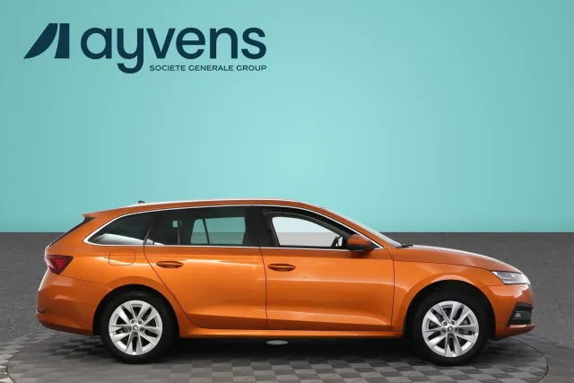Skoda Octavia 2023, photo 3/13
