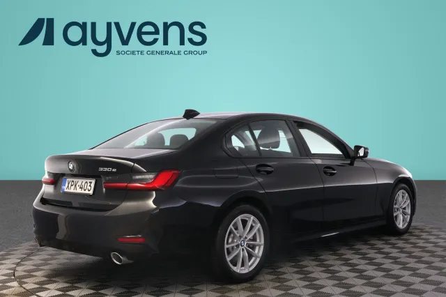BMW 330 G20 Sedan 330e A Charged Edition 2021, photo 4/22